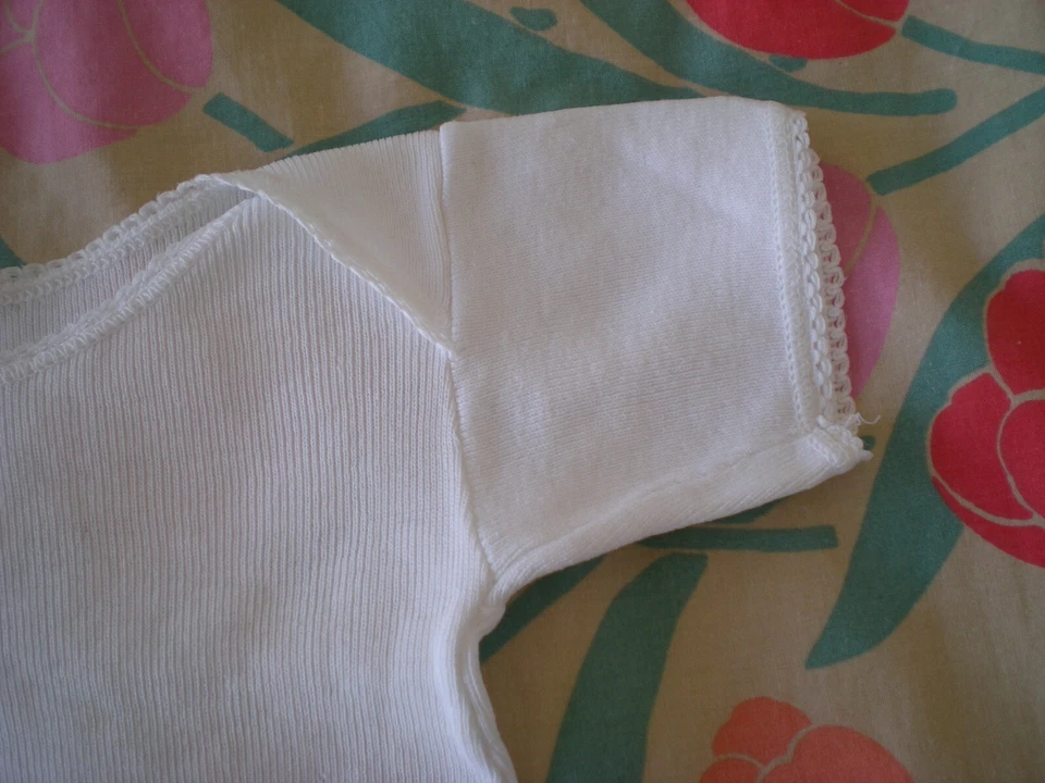 t-shirt bébé chemises de corps coton blanc 6mois 9mois 1an encolures larges - Photo 3/4