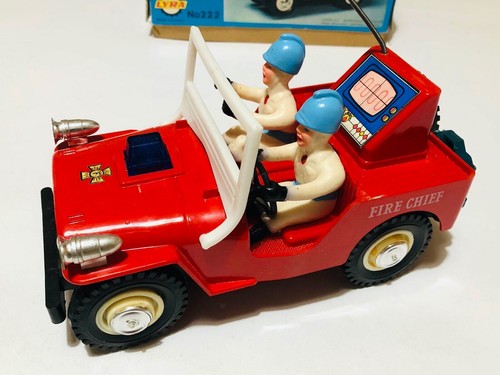 VINTAGE LYRA No222 FIRE CHIEF JEEP BATTERY OPERATED GREEK USED IN BOX RARE - Picture 10 of 18