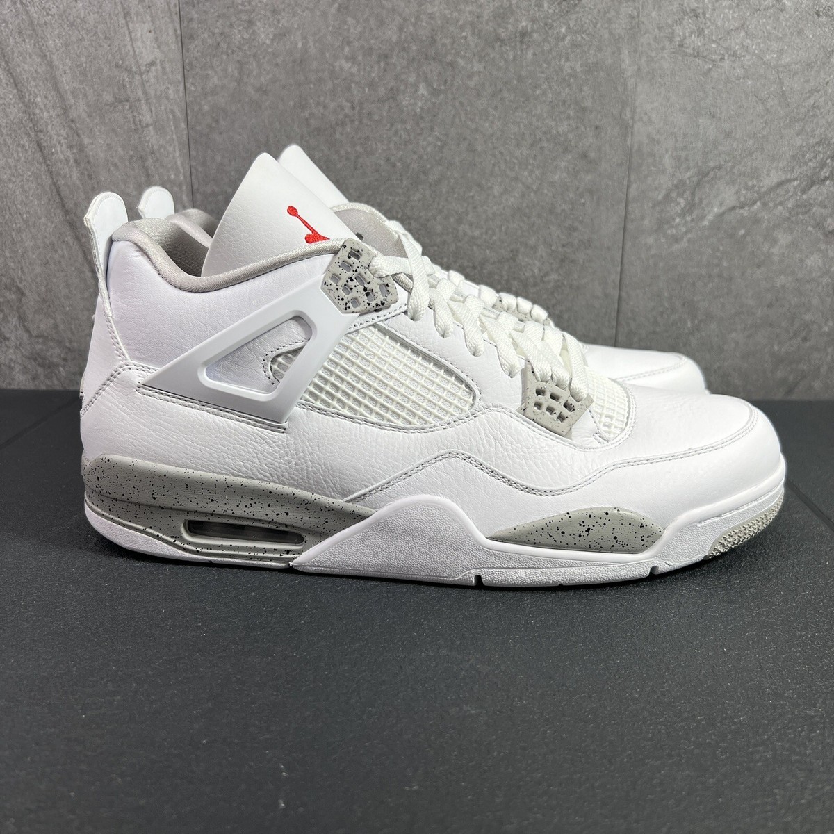 Air Jordan 4 Retro Mid White Oreo Size 13 Mens Sneakers