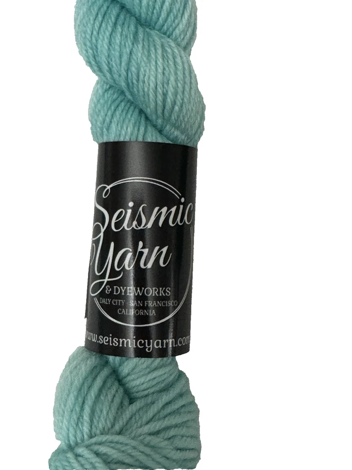 INDIE DYER MINIS - 4 Hermosas Madejas VERDES - AQUA - ¡Encantadoras de ver! Foto 4 de 4