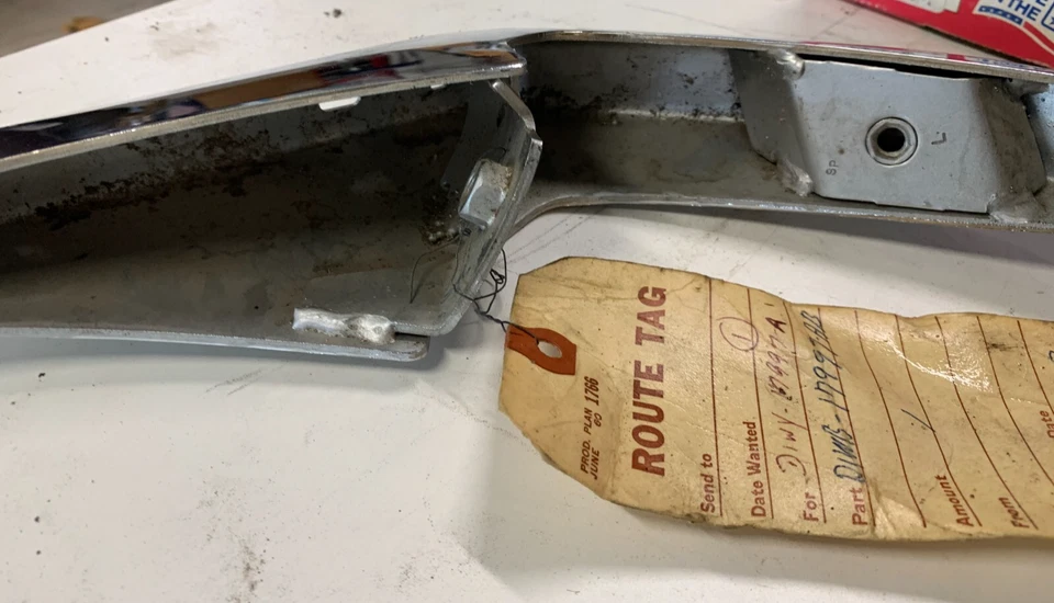 Новый из старых запасов 1971 1972 Mercury Cougar левая защита бампера со стороны водителя - Изображение 3 из 3