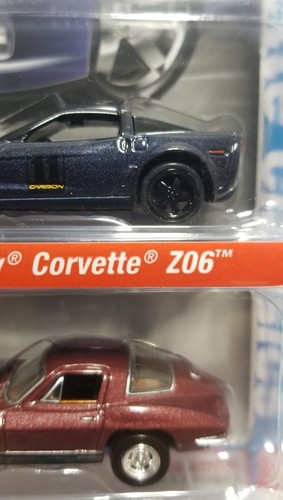 Auto World Deluxe 2 Pack🔥 Corvette Classics🔥 Nice - Picture 5 of 11