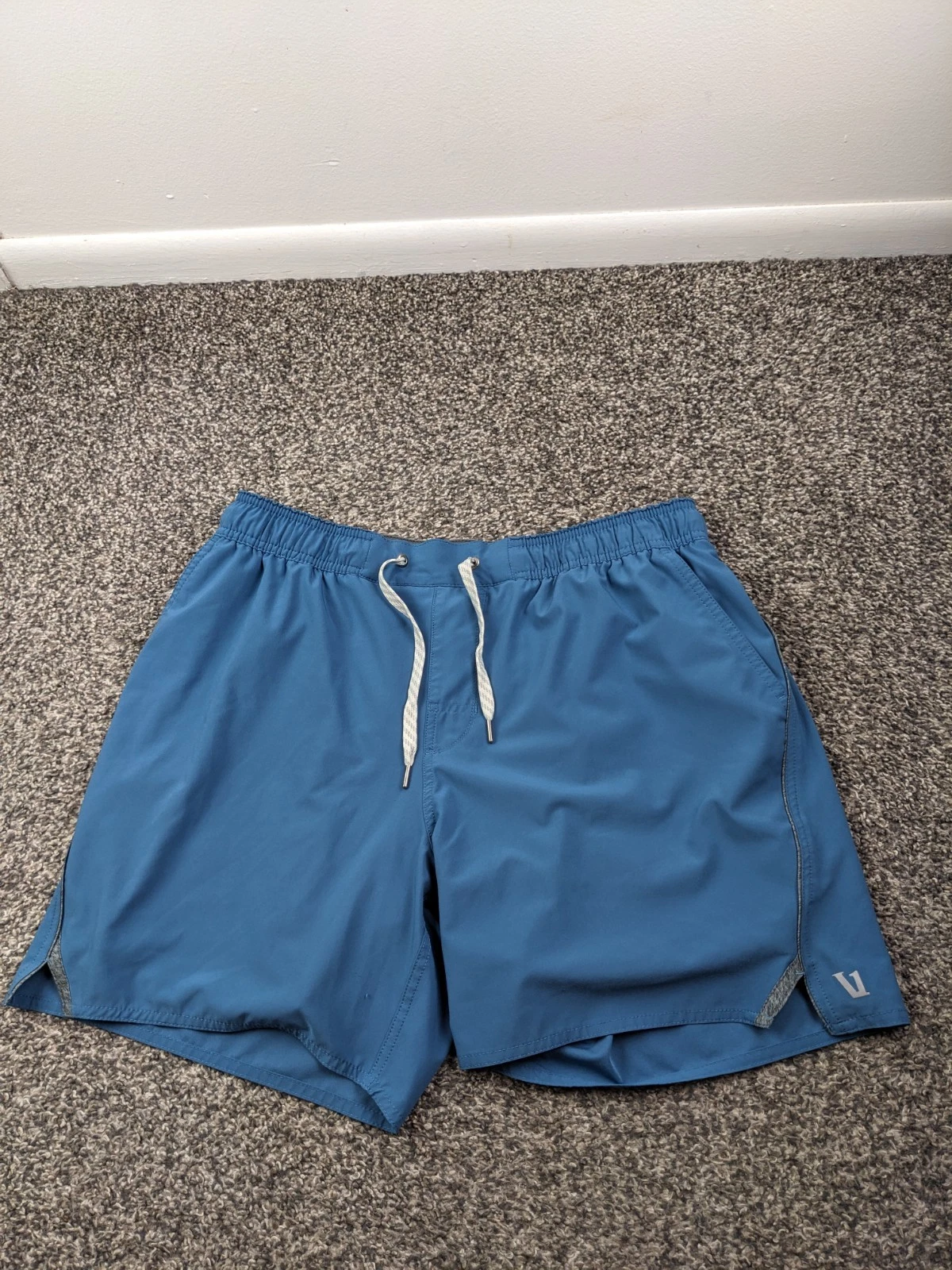 Vuori Trail Shorts 6" Mens Large Blue V341 Lined Running Training Gym