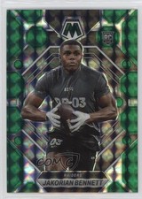 2023 Panini Mosaic Rookies Green Mosaic Prizm Jakorian Bennett #327 16wc