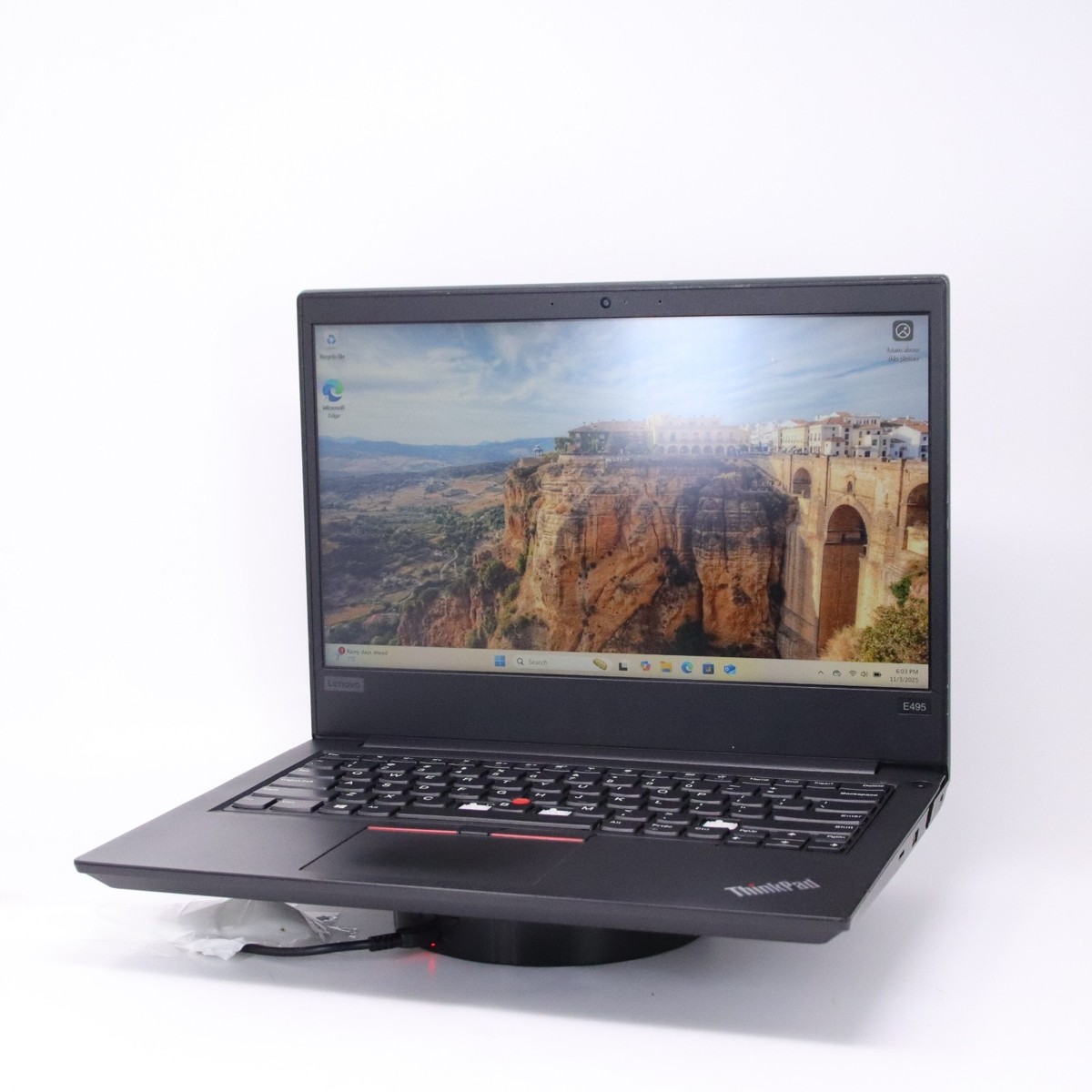 Lenovo ThinkPad E495 AMD Ryzen 5 3500U 2.10GHz 8GB RAM 256GB SSD