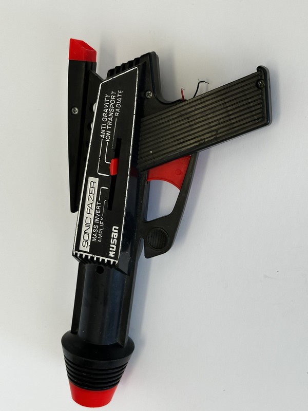 Vintage 1979 Kusan Sonic Fazer Gun Blaster Working -misssing Battery Cover plug