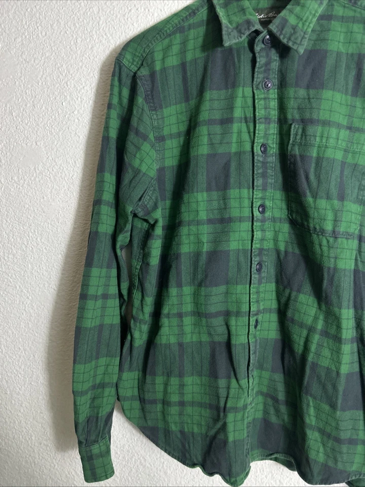 Eddie Bauer Slim Fit Flannel Shirt Green Plaid Cotton Long Sleeve Mens Large - Image 2 of 4