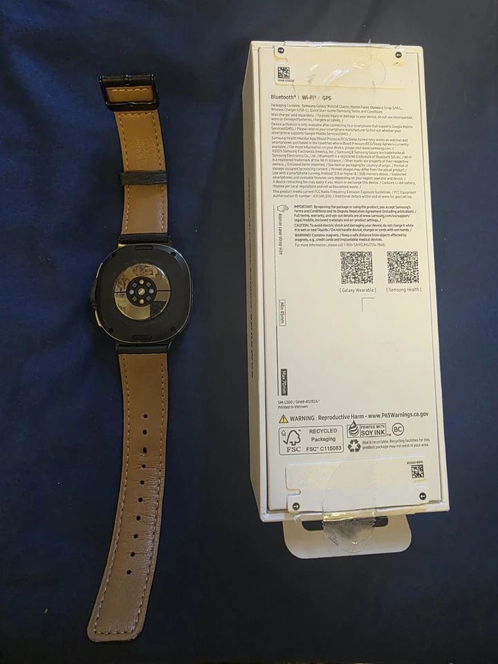Samsung Galaxy Watch8 Classic 46mm Stainless Steel Black (2025) MINT CONDITION - Image 3 of 3