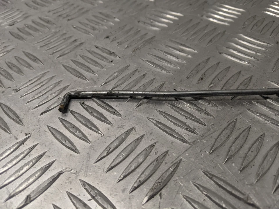 CHRYSLER PT CRUISER GT 2005 PASADOR DE BLOQUEO DE PUERTA (PASAJEROS DELANTEROS) Foto 2 de 3