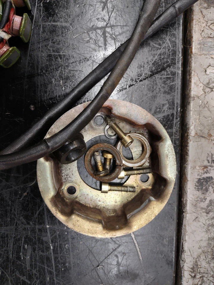 Ski Doo 2000 Formula Z 700 MAGNETO Y ESTATOR 410922915 RW5444 Foto 3 de 4