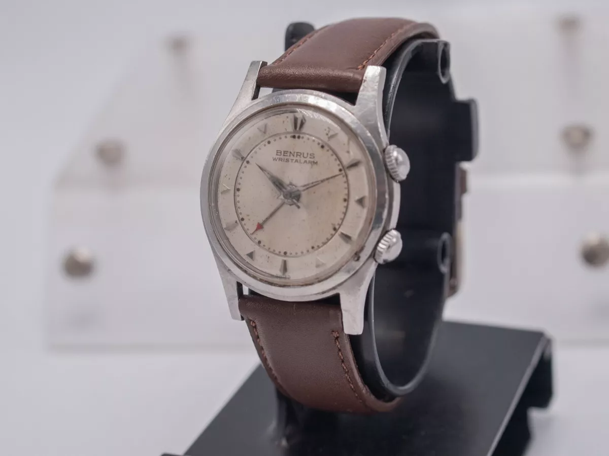 1960s Benrus Wristalarm 6002 Men s Hand Wind 34mm Steel Alarm Watch