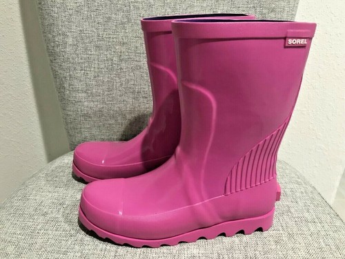 NEW Sorel Joan Short Waterproof Rain Rubber Boots Kids Black/ Pink Size 1,3,4,5 - Picture 14 of 30