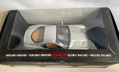 Hot Wheels Elite 1/18 Scale Diecast - J2918 Ferrari 599 GTB