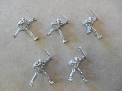 VOID, LOT OF 5 UNKNOWN METAL MINIATURE FIGURES, I-KORE, ROLEPLAYING, LOT 37!