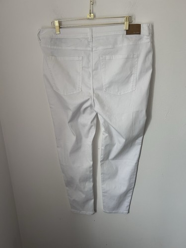 M&S The Ivy Supersoft White Skinny Jeans UK 20 Short High Rise NWT - Picture 4 of 7