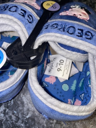 George Peppa Pig Children's Slippers Size 9-10 & Free Twin Pack Socks Included - Picture 6 of 12