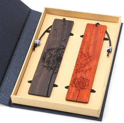 2 Stück Holz Lesezeichen,Bookmark Geschenkbox Set,Pack Set Gravierte Bookmark,Ha