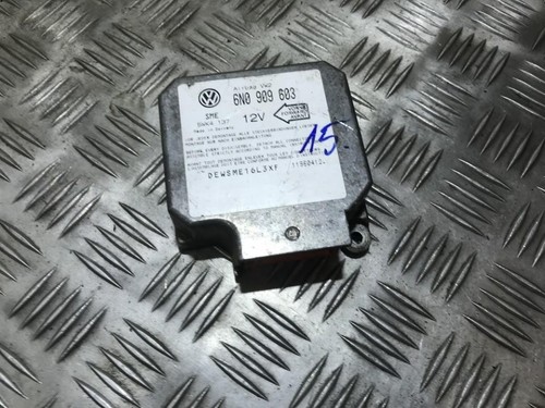 6n0909603 Steuergerät ECU Modul  steuergerät 5wk4137  11960412  DE370844-16
