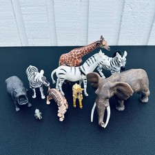 Large Safari Etc Plastic Zoo Animal Toy Lot Vintage Mixed Figure Hard Figurine