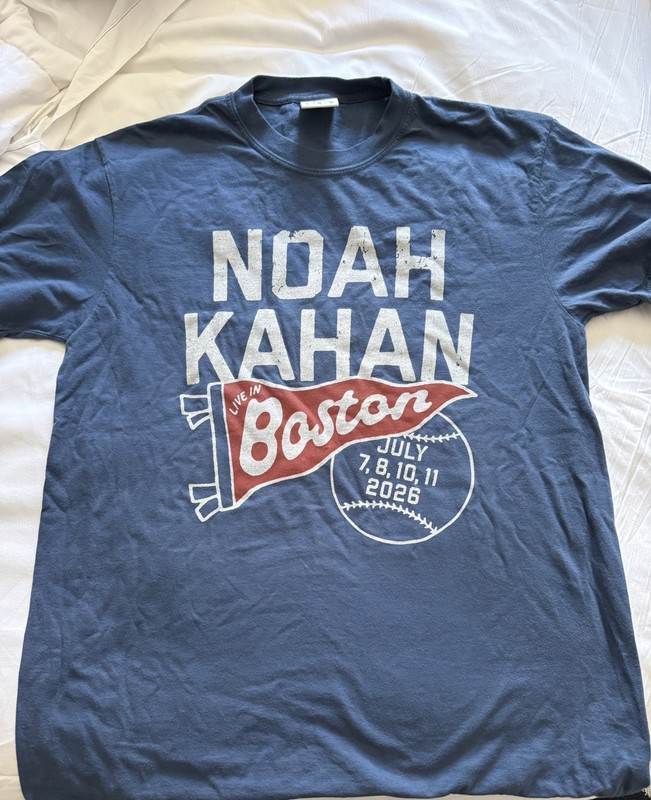 Noah Kahan 2026 Fenway Shirt — Blue Size Men’s Large