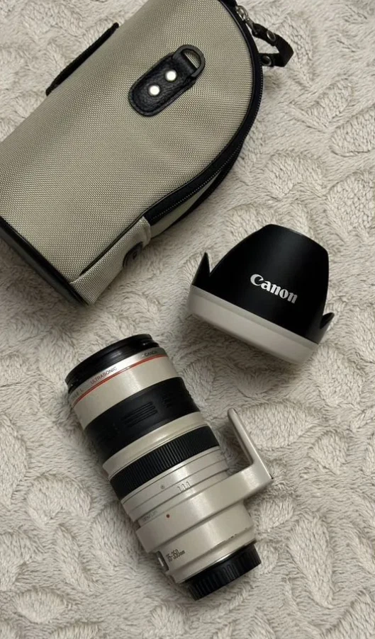 Canon EF Camera Lenses 35-350mm Focal f/3.5-5.6 Maximum Aperture