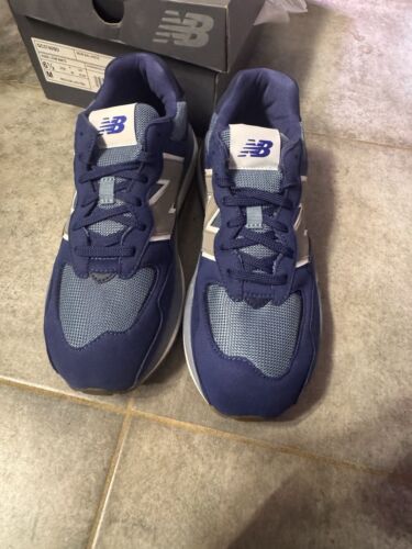 new balance 5740 - Picture 1 of 7