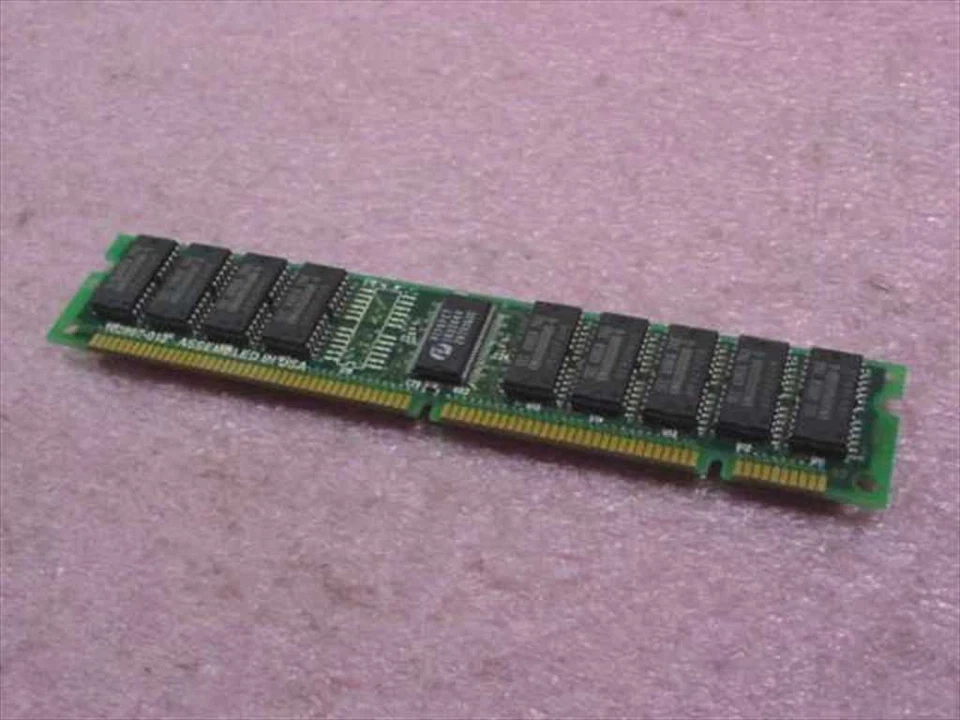 Compaq 32MB 60NS EDO DIMM 66Mhz 228468-001 - Image 2 of 3