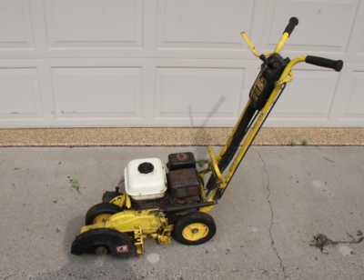 #ad #ad E35 John Deere Edger with HONDA GX120 $299.00