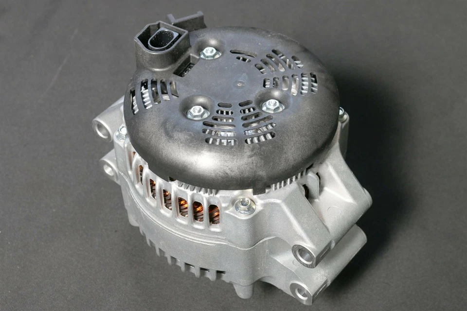 7616119 Three-Phase Alternator BMW 3er 4er F30-36 335i 435 F16 35i 0km - Image 2 of 4