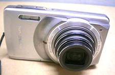 Olympus Stylus 7010 12.1MP Digital Camera Works Read Desc No Flash AS IS