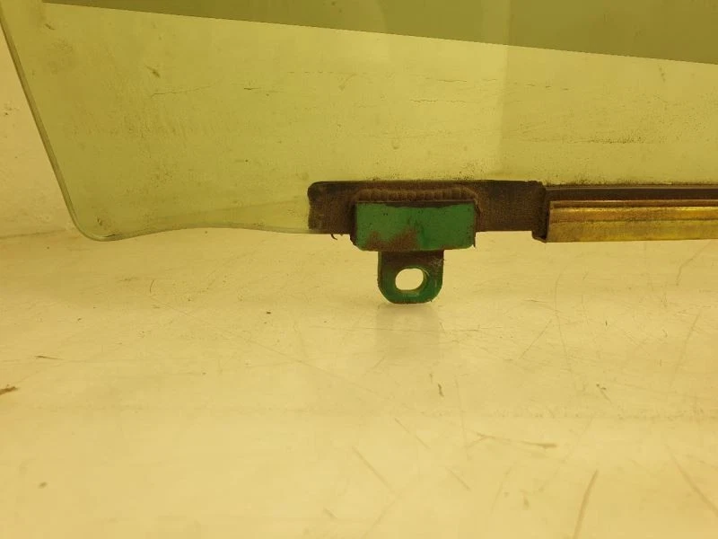 Vidrio para puerta delantera derecha pasajero para 04-06 LEXUS ES330 Foto 2 de 4