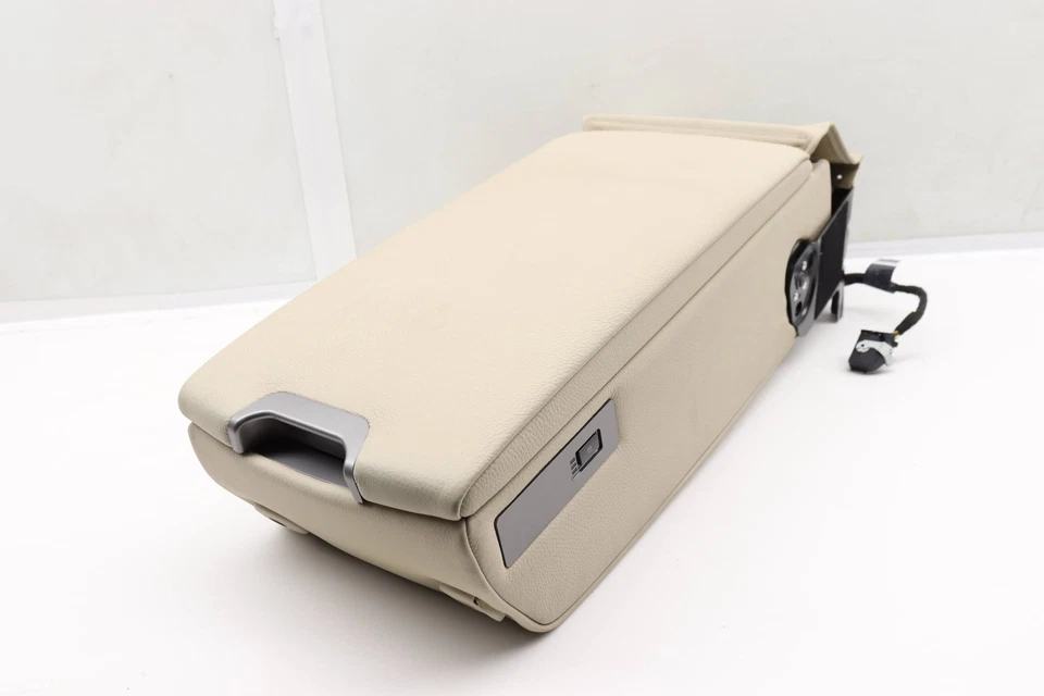 2003-2008 BMW 760LI - REAR Armrest / ARM REST (Heated) 6962986 - Image 2 of 4