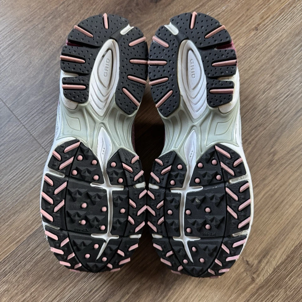 Zapatillas retro Y2K Saucony Grid Excursion TR plateadas borgoña talla 8,5 para mujer” Foto 3 de 4