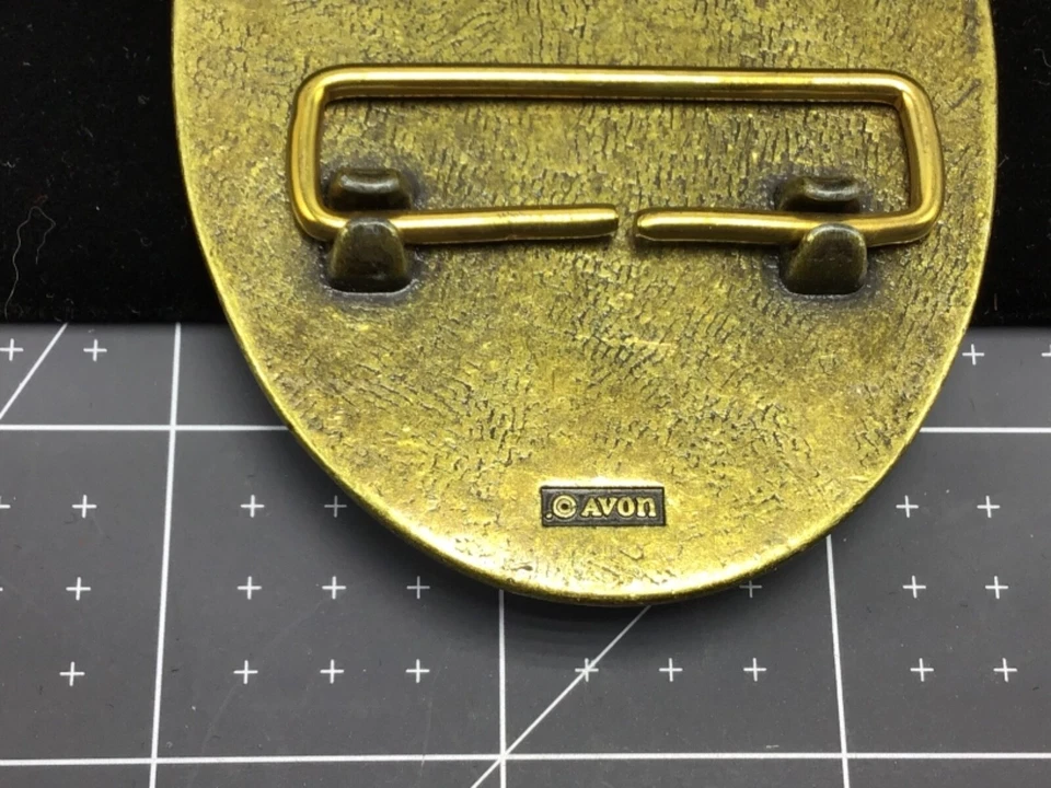 WESTERN COWBOY ~ COWGIRL BRASS OLD CAR BELT BUCKLE” AVON” - Image 3 of 4