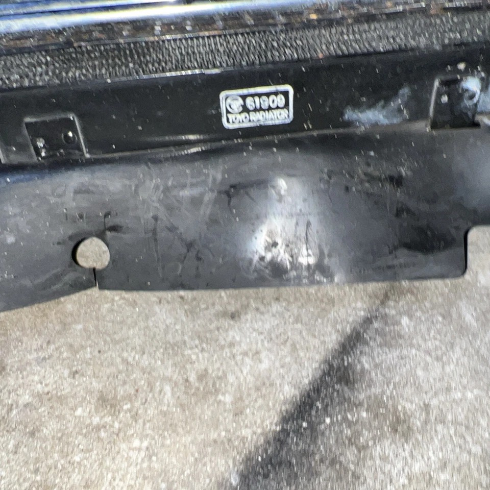 Radiador moto con ventilador eléctrico radiador ElTOYO, número de modelo 61909 Foto 4 de 4