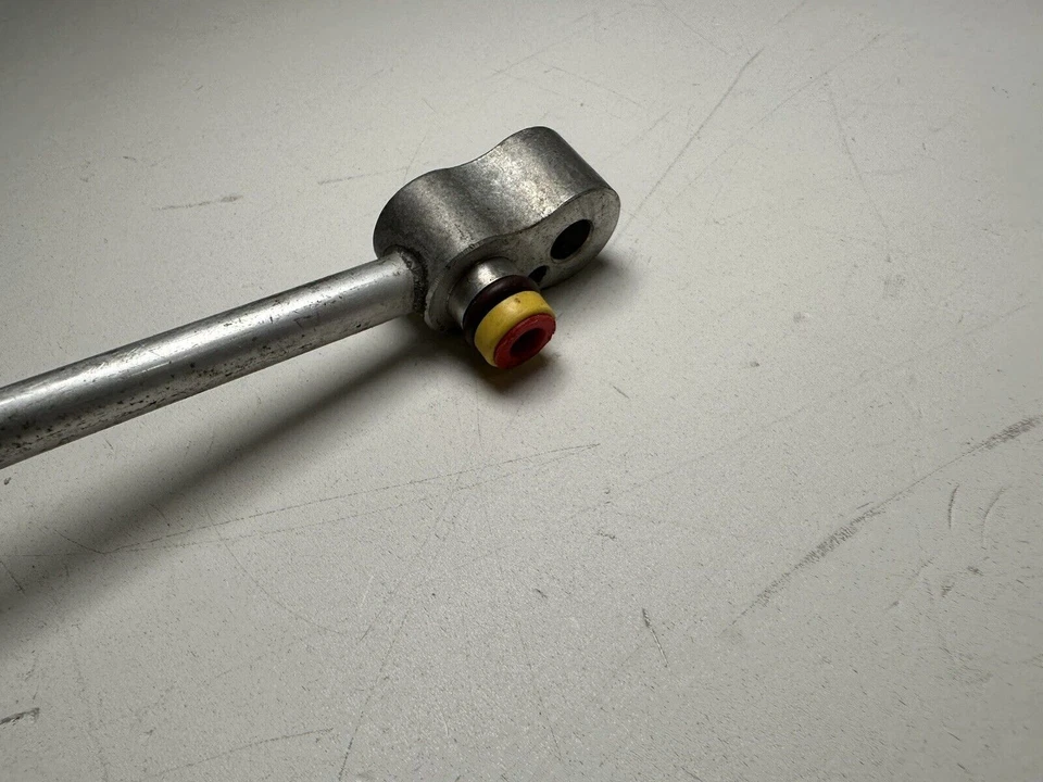 2001-2005 BMW 325i 328i 330i E46 M54 Dryer-Evaporator Pressurized Hose OEM - Image 3 of 4