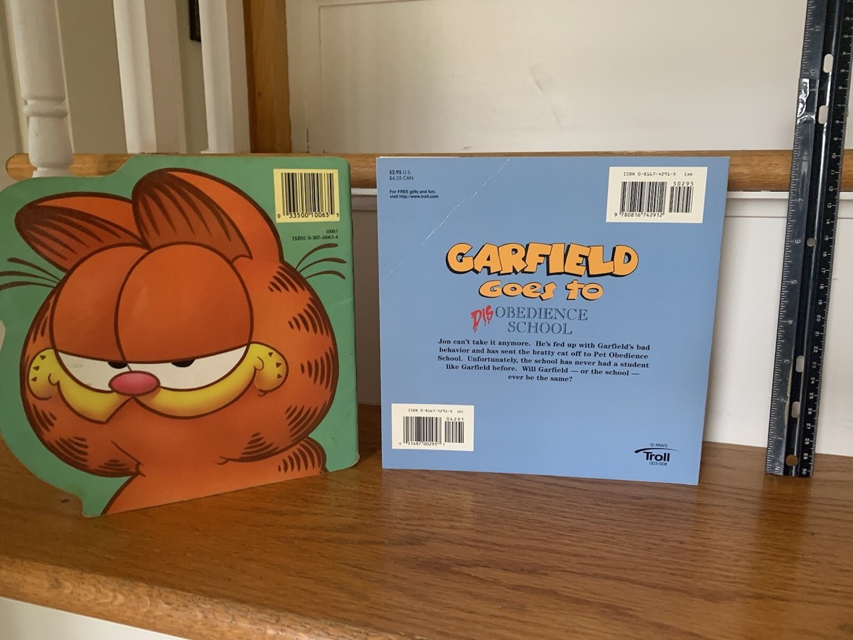 2 Garfield Books Garfield Goes to Disobedience School