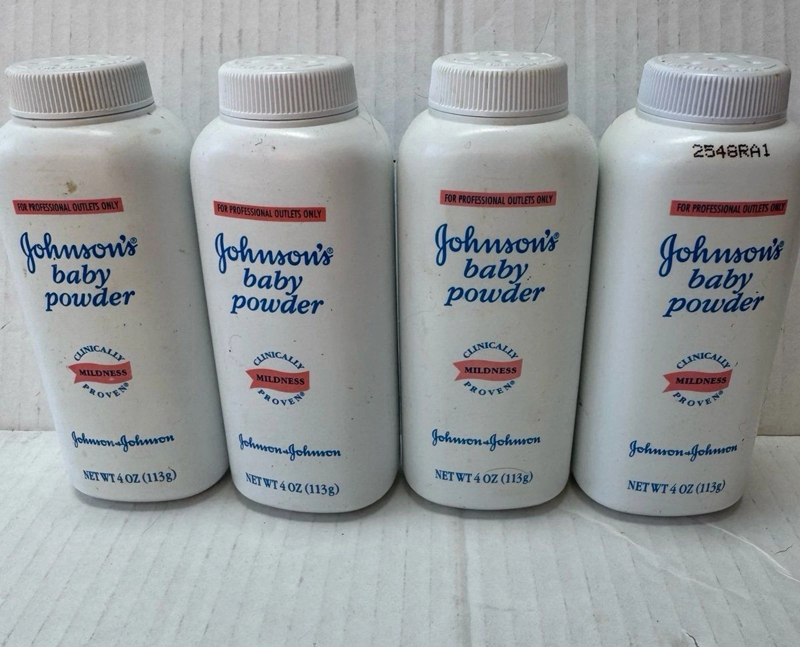 Vintage Johnson’s Baby Powder (4) 4 oz TALC Mildness Pink Label 16 Oz 1996 Full