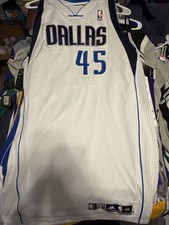 Dejuan Blair Game Worn Used Signed Auto Dallas Mavericks Jersey Former Spurs NBA