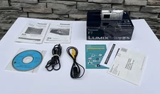 Panasonic Lumix DMC- F7-S Digital Camera 2.0 MP YDP-20 Battery Not Working RARE