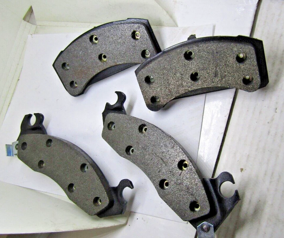 MD310 79-93 PASTILLAS DE FRENO DELANTERAS SEMIMETÁLICAS FORD MUSTANG PREMIUM Foto 4 de 4
