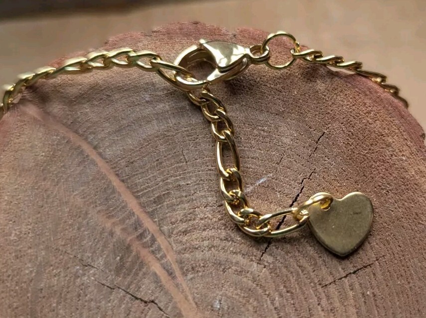 Prince Rogers Nelson Inspired Gold Tone Love Symbol Necklace With