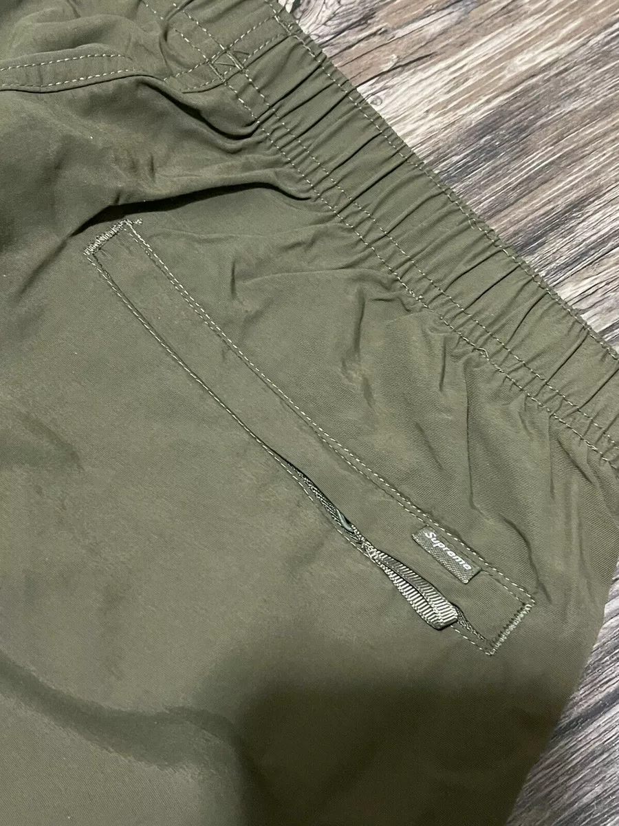SLIM FIT! Supreme Warm Up Pant Size Small Olive FW21 Supreme New York 2021