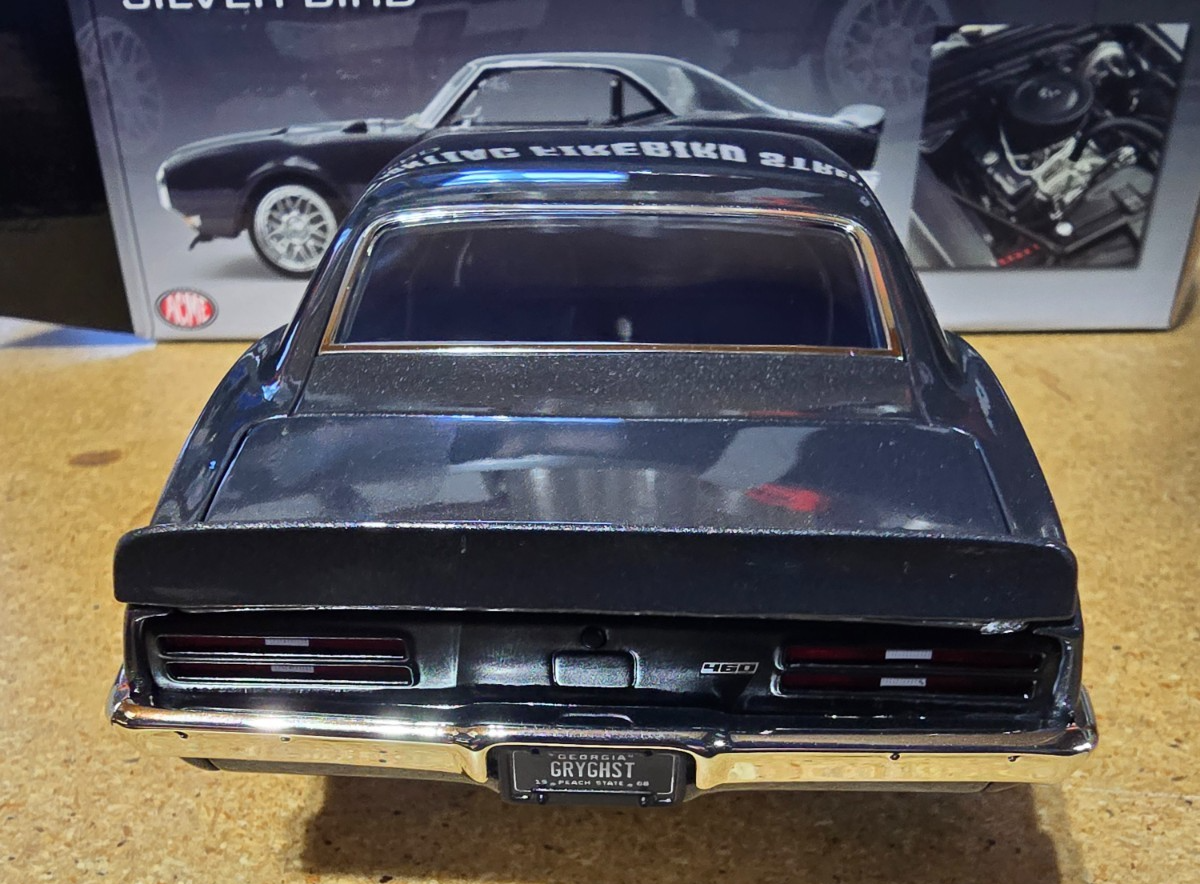 ACME 1/18 1968 PONTIAC FIREBIRD STREET FIGHTER SILVER BIRD