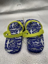 Shark Print Kids Blue Yellow Flip Flop Sandals Adjustable Strap Size 5/6