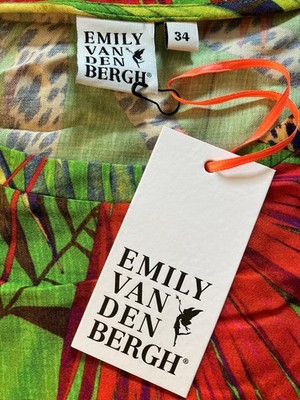 Emily Van den Bergh - Blusenshirt - T-Shirt - mit Muster - NEU mit Etikett