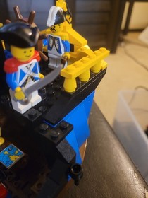 LEGO 6274 Caribbean Clipper 1989 Bluecoat Ship w Sails Cannons Minifigs COMPLETE