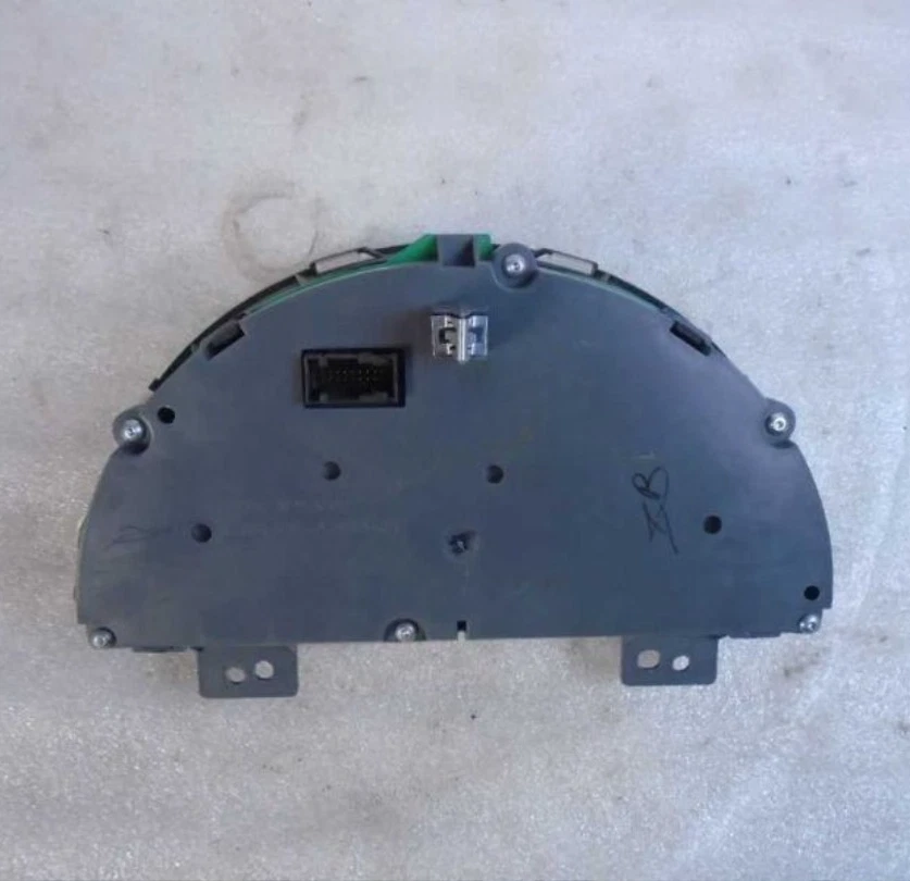 2008-2011 Chevrolet HHR Speedometer Tachometer Instrument Gauge Cluster Oem Foto 2 de 4