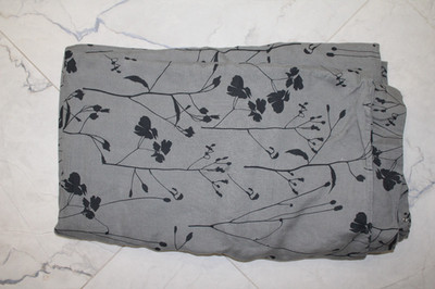 H&M Washed Linen King Duvet Cover dark gray with flowers 104'' x 90''