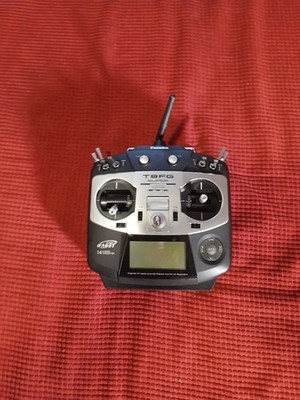 Futaba T8FG Super FASST 2.4GHz 14 Ch Transmitter - PARTS ONLY!!!
